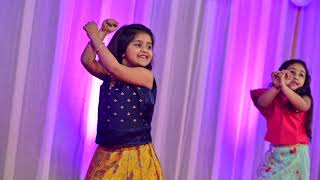 Le Ja Le Ja Re  Kids Dance  Sangeet  Dhvani Bhanushali  Wedding Dance  Sangeet Dance [upl. by Strephon]